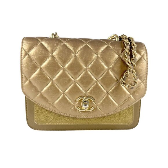 Auth CHANEL Matelasse Chain Shoulder Bag Gold Leather/Metal - Picture 1 of 14